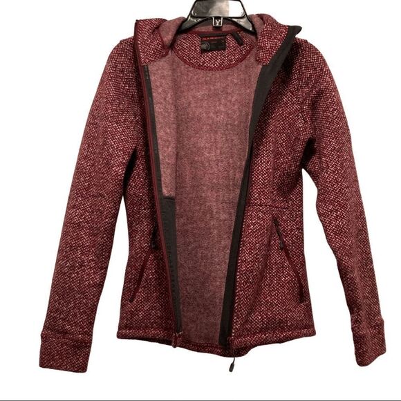 Mammut Kachemak Fleece Hoodie Jacket in Merlot - Picture 6 of 6